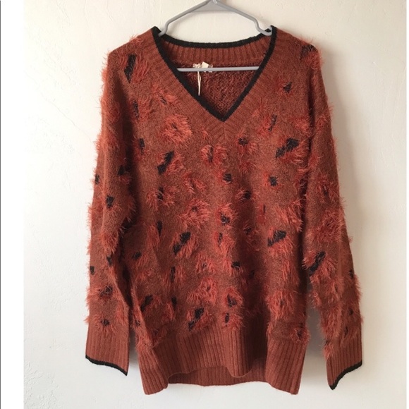 Hem & Thread Sweaters - Hem & Thread Eyelash Spotted Sweater